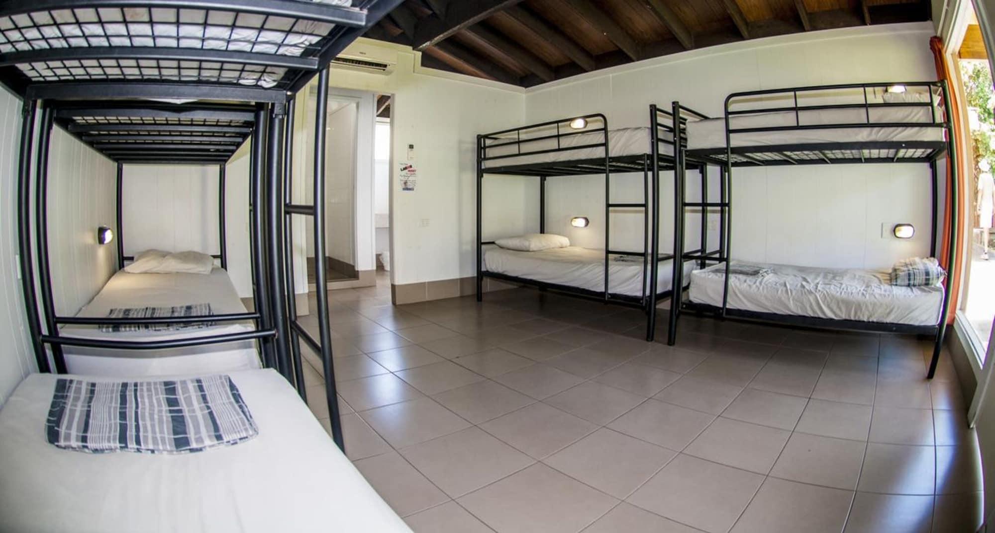 Nomads Airlie Beach (Adults Only) Eksteriør bilde